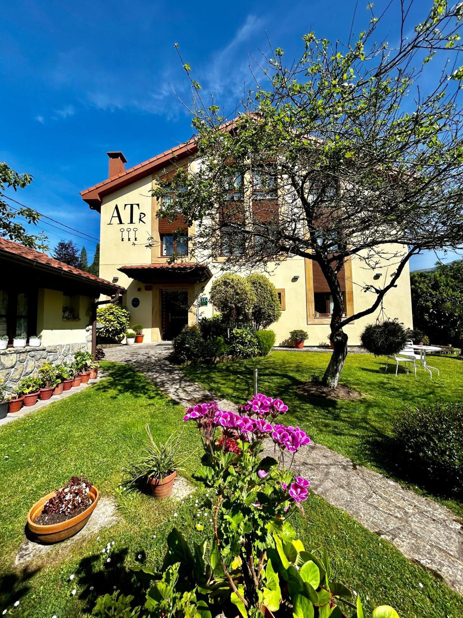 Apartamentos Rurales L'Arquera Llanes Exterior photo